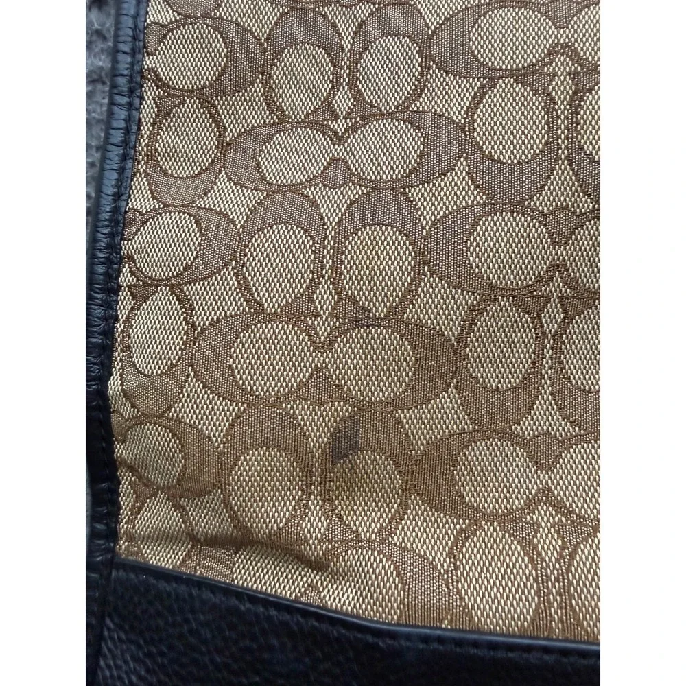 Coach pre owned